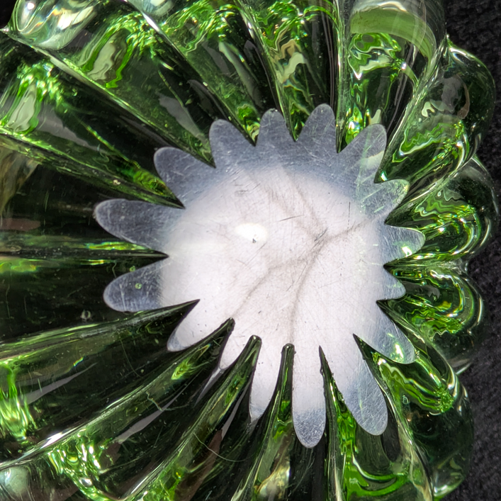 LOTE000620_03-1.png Cenicero de vidrio de Uranio y plata 925 española