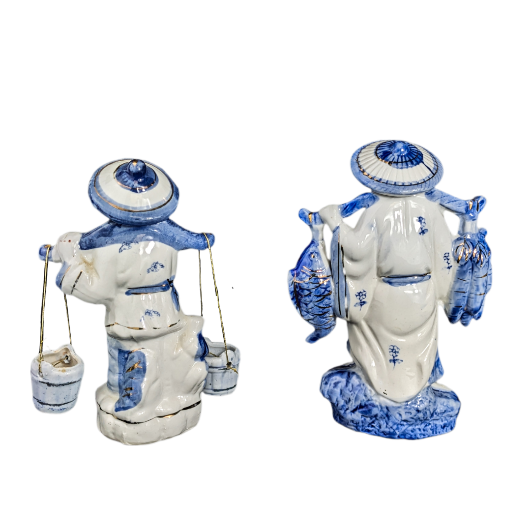 Figuras Chinas de pescador y paisana en porcelana c.1970