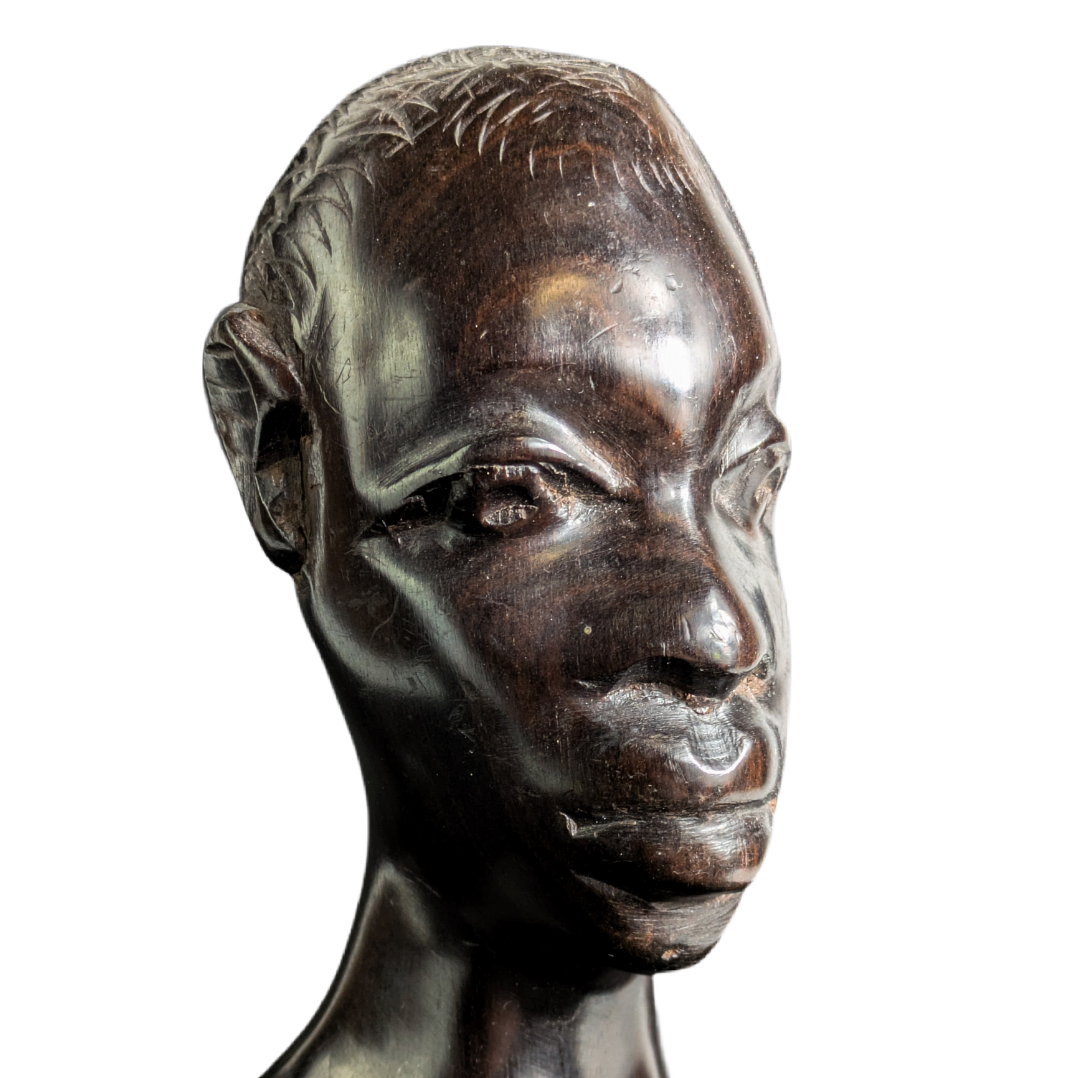 Figura de estilo Makonde Africana de madera exótica c.1980