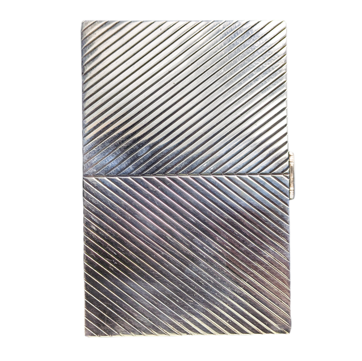 Caja de plata con motivo de lineas diagonales 195g