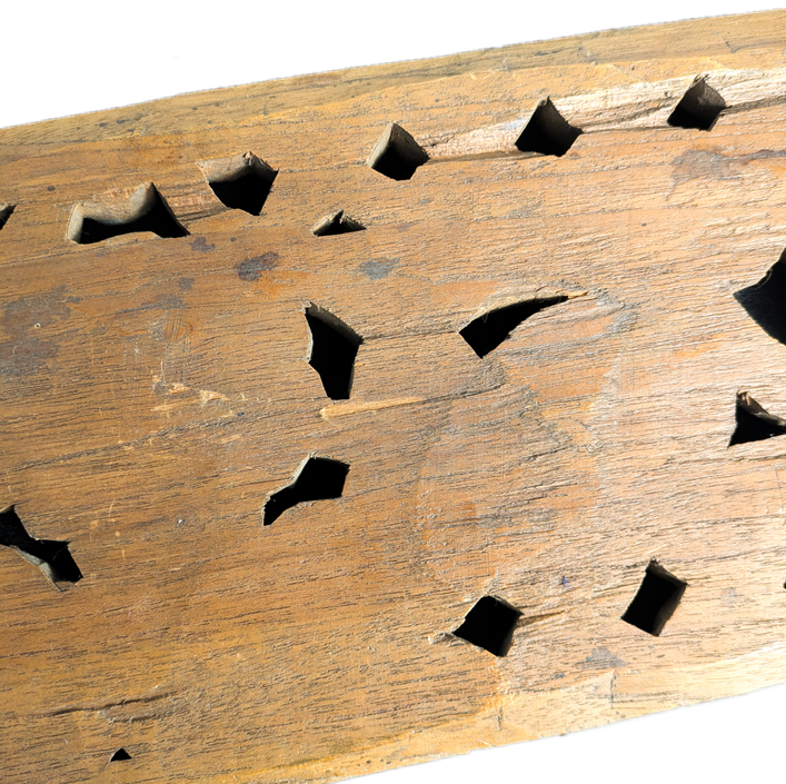 Panel de Madera Balinesa c.1950