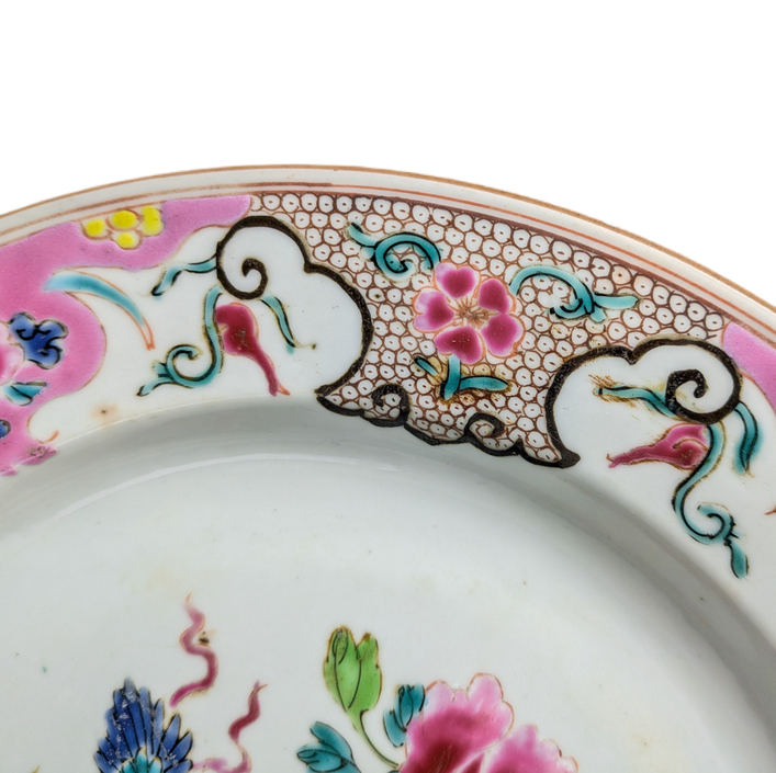 Plato Chino Famille Rose Dinastía Qing periodo Yonzheng (1723-1735)