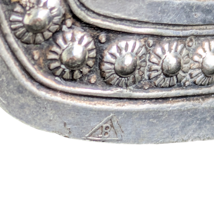 Brazalete plateado de Siam, Tailandia c.1940