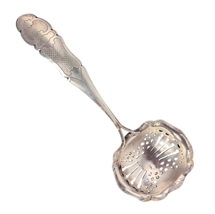 Cuchara tamizadora de azúcar de plata Holandesa Biedermeier
