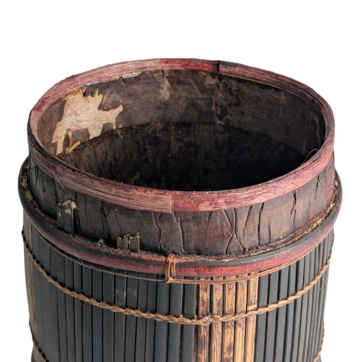 Caja Tampung Lombok, Indonesia c,1920