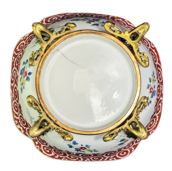 LOTE000736_10-1.png Cuenco porcelana sobre bronce francés s.XIX