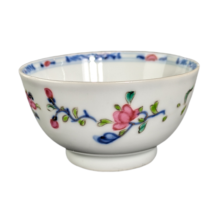 LOTE000747_05-1.png Taza de té China periodo Qianlong (1736-1795)