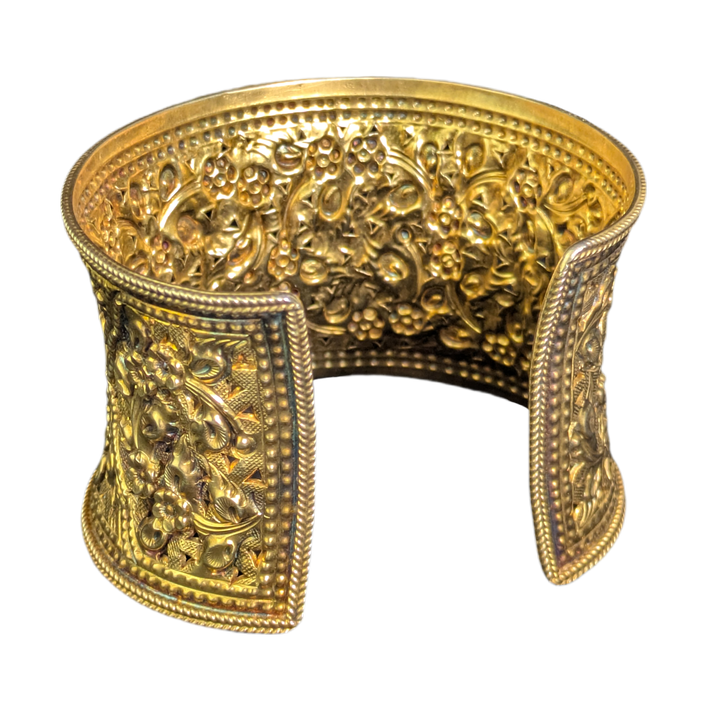 LOTE000777_03-1.png Brazalete de plata Yanes bañado en oro
