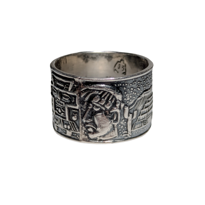 LOTE000806_02-1.png Anillo de plata 925 con calendario azteca
